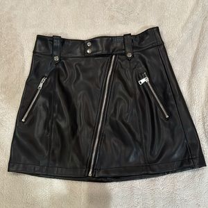 S black Zara faux leather mini skirt